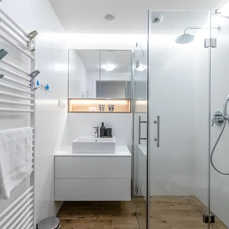 Lägenhet Apartament Deluxe Pinea 318